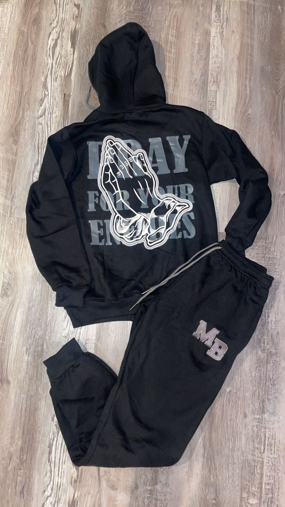 Pray For Your Enemies Men (Unisex)