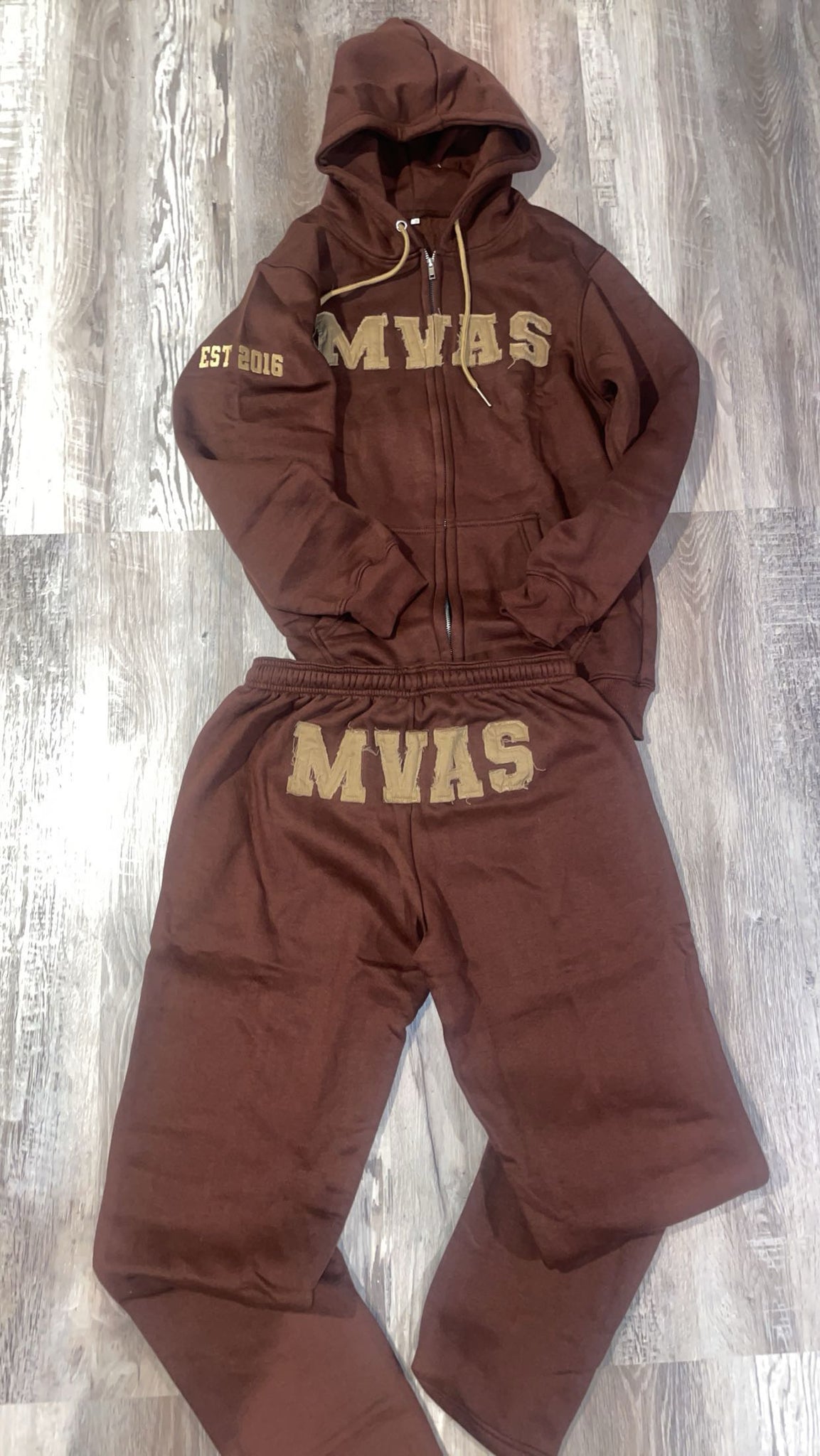 PRETTY & Paid (BROWN)